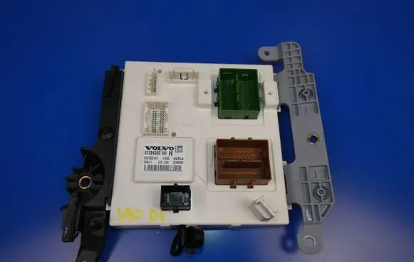 Volvo S90, V90 Comfort/convenience module 31394392 2014D05457 70531415