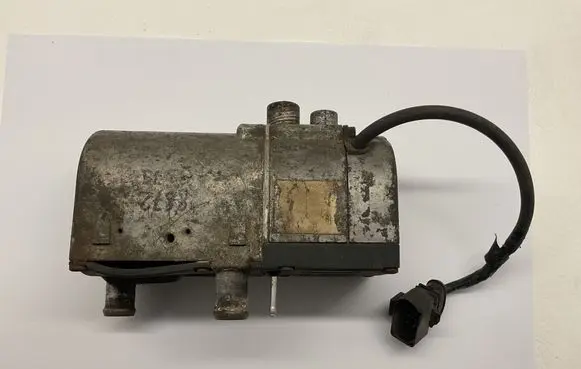 Volkswagen Transporter - Caravelle T4 Auxiliary pre-heater (Webasto) 7D0815071 40871FD 2521205