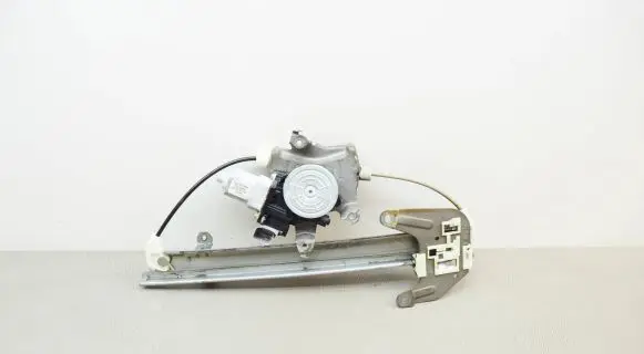 Nissan Rogue Rear window lifting mechanism without motor 80730JX30B