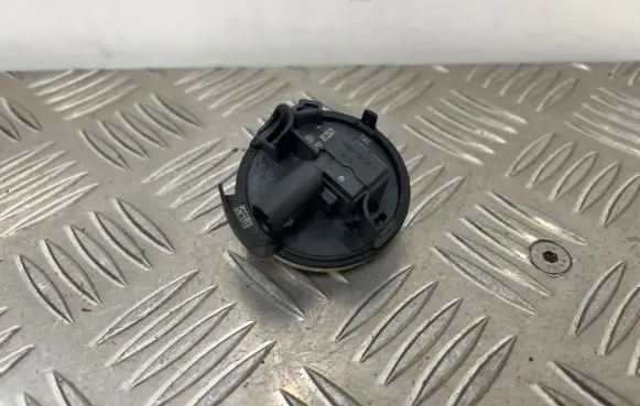 Audi A6 S6 C8 4K Airbag deployment crash/impact sensor 4N0955557A