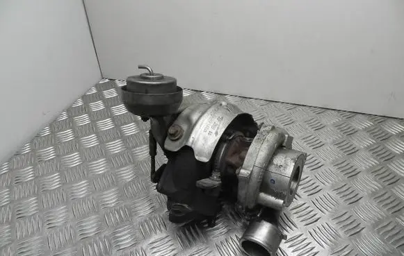 Toyota Auris 150 Turbo 1720126030