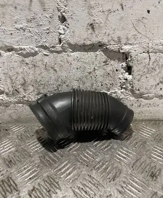 Audi A6 S6 C6 4F Air intake hose/pipe 4F0129615D