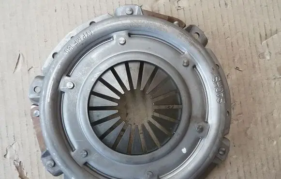 Dacia Solenza Pressure plate 3082000064