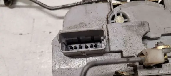 Peugeot Partner Front door lock