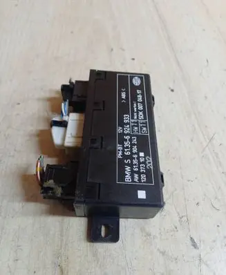 BMW 5 E39 Door control unit/module 61356924933 5DK00704817