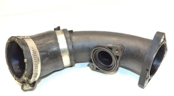 Volkswagen Polo V 6R Intercooler hose/pipe 04B145762B 04B145822B