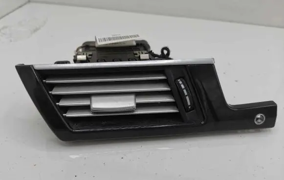 Mercedes-Benz E W212 Dashboard side air vent grill/cover trim A2126800154 2128204004 DB5E084113