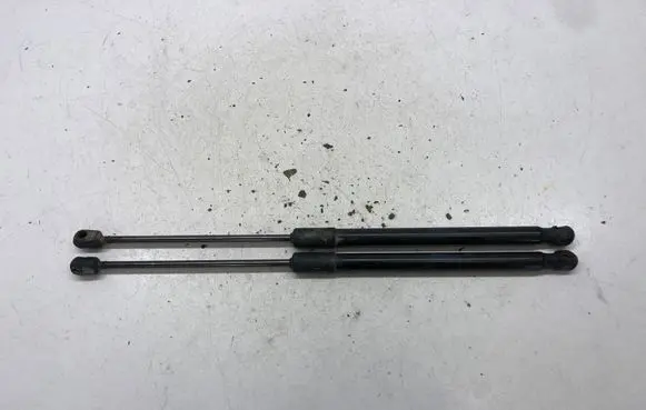 Audi A4 S4 B9 8W Tailgate/trunk strut/damper 8W9827552C