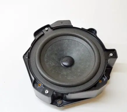 Maserati Quattroporte Front door speaker 670006728 670002106