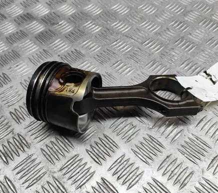 BMW 3 F30 F35 F31 Piston 7810755 7807345