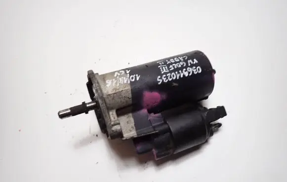 Volkswagen Golf III Starter motor 036911023S