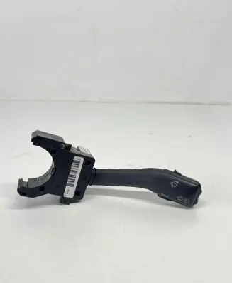 Volkswagen Golf IV Wiper control stalk 4B0953503H CZK0301202032