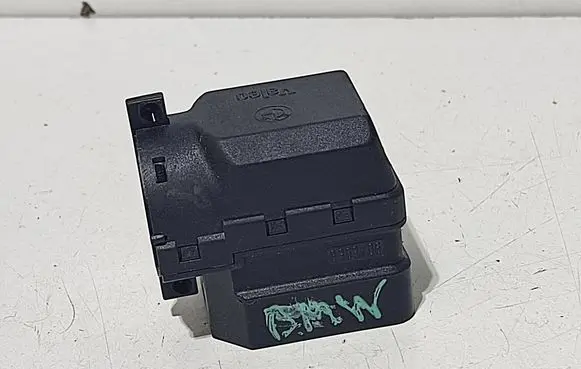 BMW 3 E46 Ignition lock contact 8363706