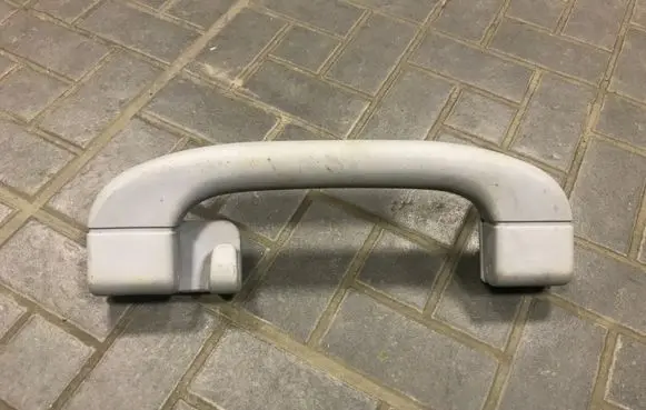 BMW 1 E81 E87 Rear interior roof grab handle 9143530