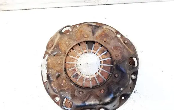 Nissan Sunny Pressure plate 