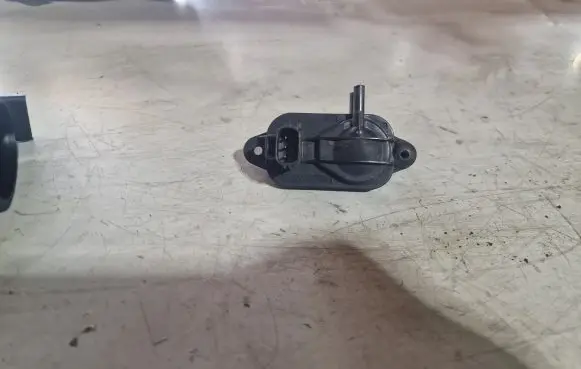 Ford Focus Air pressure sensor 3M5A5L200AB