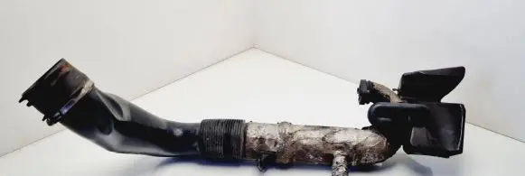 Ford Focus C-MAX Intercooler hose/pipe 3M519A673F 6652A