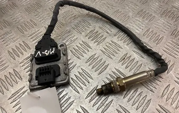 Mercedes-Benz V Class W447 Lambda probe sensor A0009058011