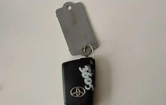 Toyota Aygo AB40 Ignition key/card 