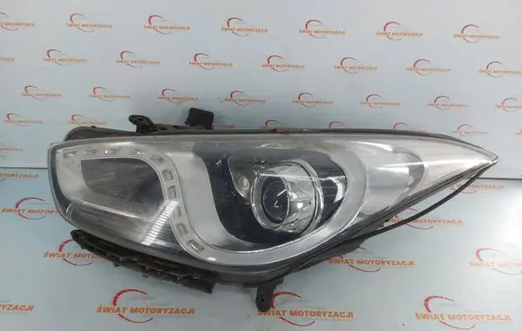 Hyundai i40 Headlight/headlamp 