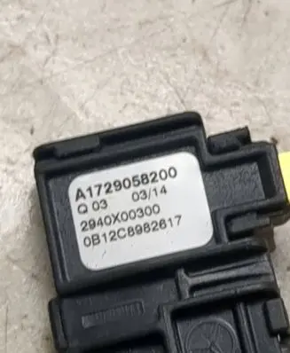 Mercedes-Benz E C207 W207 Rain sensor A1729058200 2940X00300