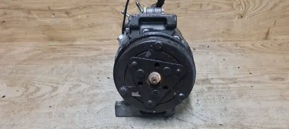 Volvo XC60 Air conditioning (A/C) compressor (pump) 36050841