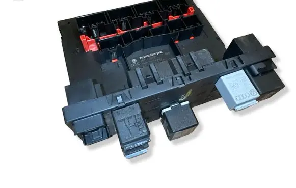 Audi A3 S3 A3 Sportback 8P Comfort/convenience module 8P0907279N