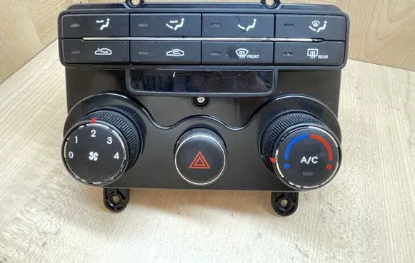 Hyundai i30 Climate control unit 972502L1704X