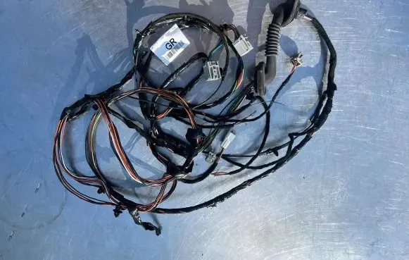 Ford Mondeo Mk III Tailgate/trunk wiring harness 1S7T18C619 A11771027
