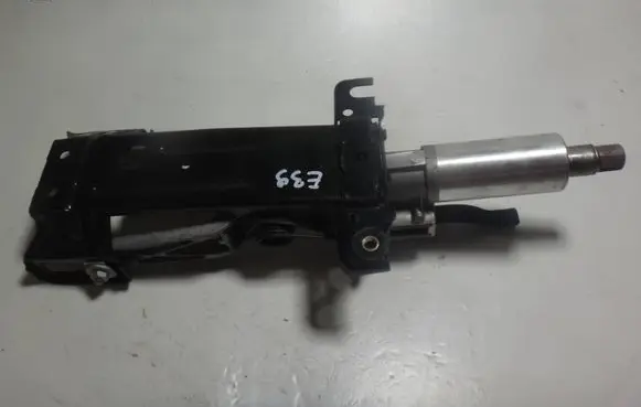 BMW 5 E39 Steering wheel axle 1093513