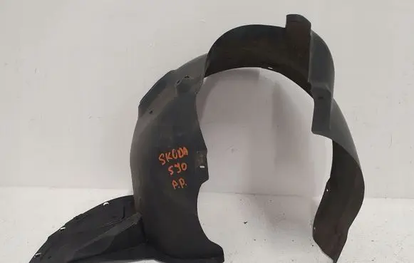 Skoda Rapid (120G, 130G, 135G) Front wheel arch liner splash guards 5J0809962A
