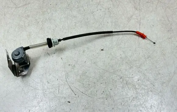 Chevrolet Corvette C8 Front door lock 84811998