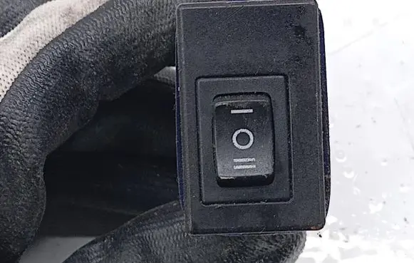Lada Niva Aerial antenna switch 67R-013512