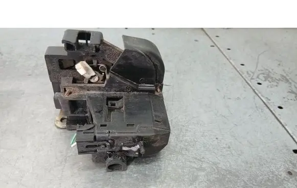 Renault Scenic I Front door lock