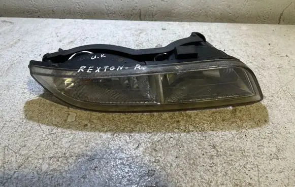 SsangYong Rexton Front fog light 1080299