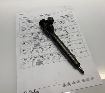 Mercedes-Benz E W211 Fuel injector A6480700187 6480700187 0445110