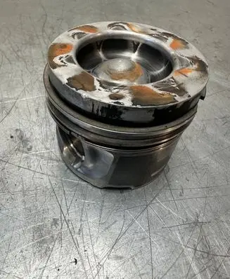 Peugeot 3008 I Piston 1612784080 SU001A3119