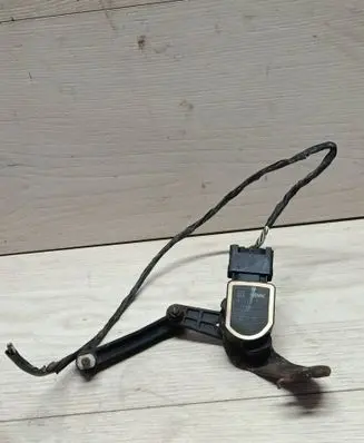 BMW X5 E70 Headlight/headlamp level sensor 6853753