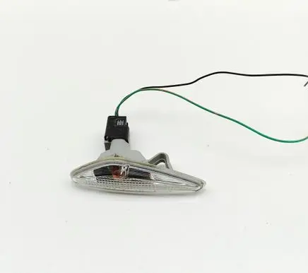 Mazda MX-5 ND Front fender indicator light N24351130E