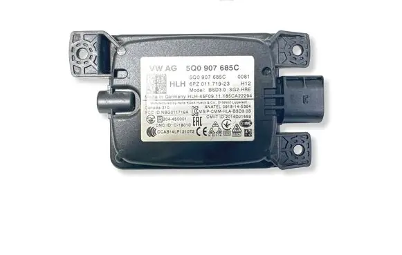 Volkswagen Golf VII Blind spot module 5Q0907685C 6PZ01171923