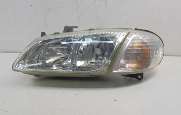Nissan Almera Tino Headlight/headlamp 26060BN011