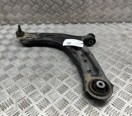 Volkswagen Tiguan Front lower control arm/wishbone 3Q0407153D