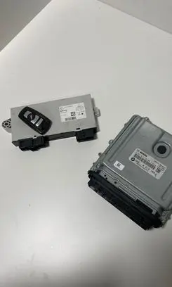 BMW 5 F10 F11 Engine control unit/module 8513169 0281017635
