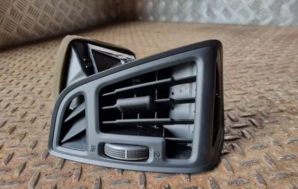 Ford Kuga II Dashboard side air vent grill/cover trim F1CBR018B09BAW