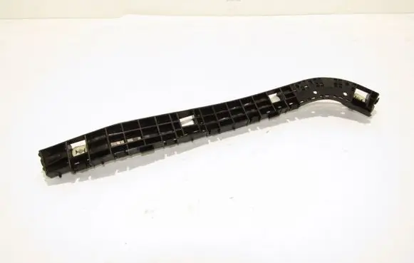 Honda CR-V Rear bumper mounting bracket