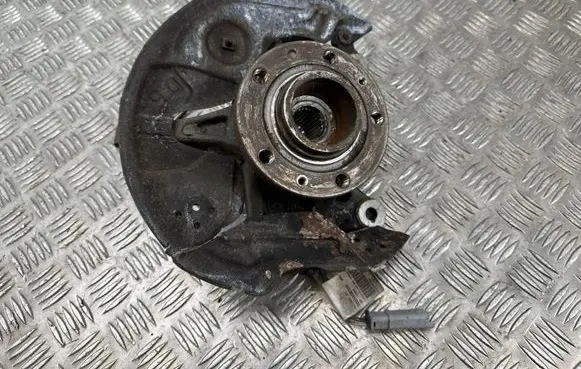 Opel Combo E Front wheel hub
