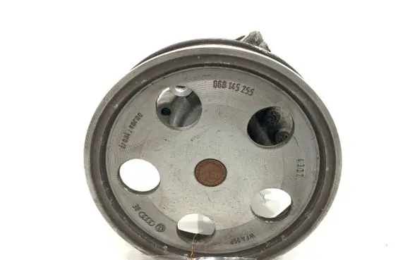 Audi A4 S4 B6 8E 8H Power steering pump 