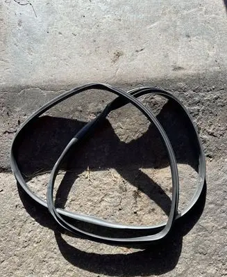 KIA Optima Rubber seal rear door braknumeruczci
