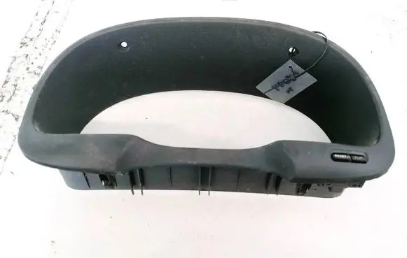 Hyundai Santa Fe Dashboard trim 848312B000 84831-2B000