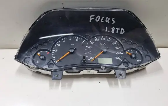 Ford Focus Speedometer (instrument cluster) 44ZU115